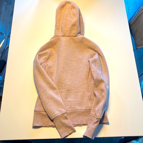 Size 4 lilac Color lulu scuba hoodie gently used. - Picture 2 of 2